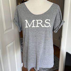 “Mrs” Scoop Neck Tee Shirt Size Medium